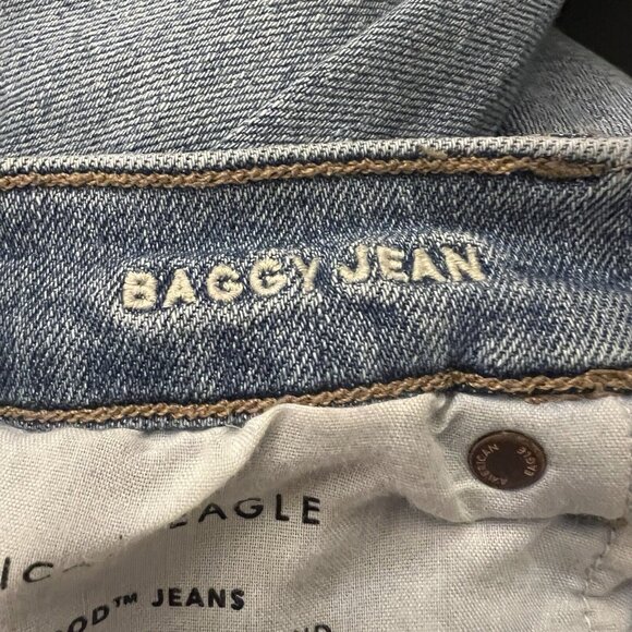 American Eagle Jeans Womens 18 Plus Blue Tapered Leg Baggy Light Wash Denim - Picture 5 of 11